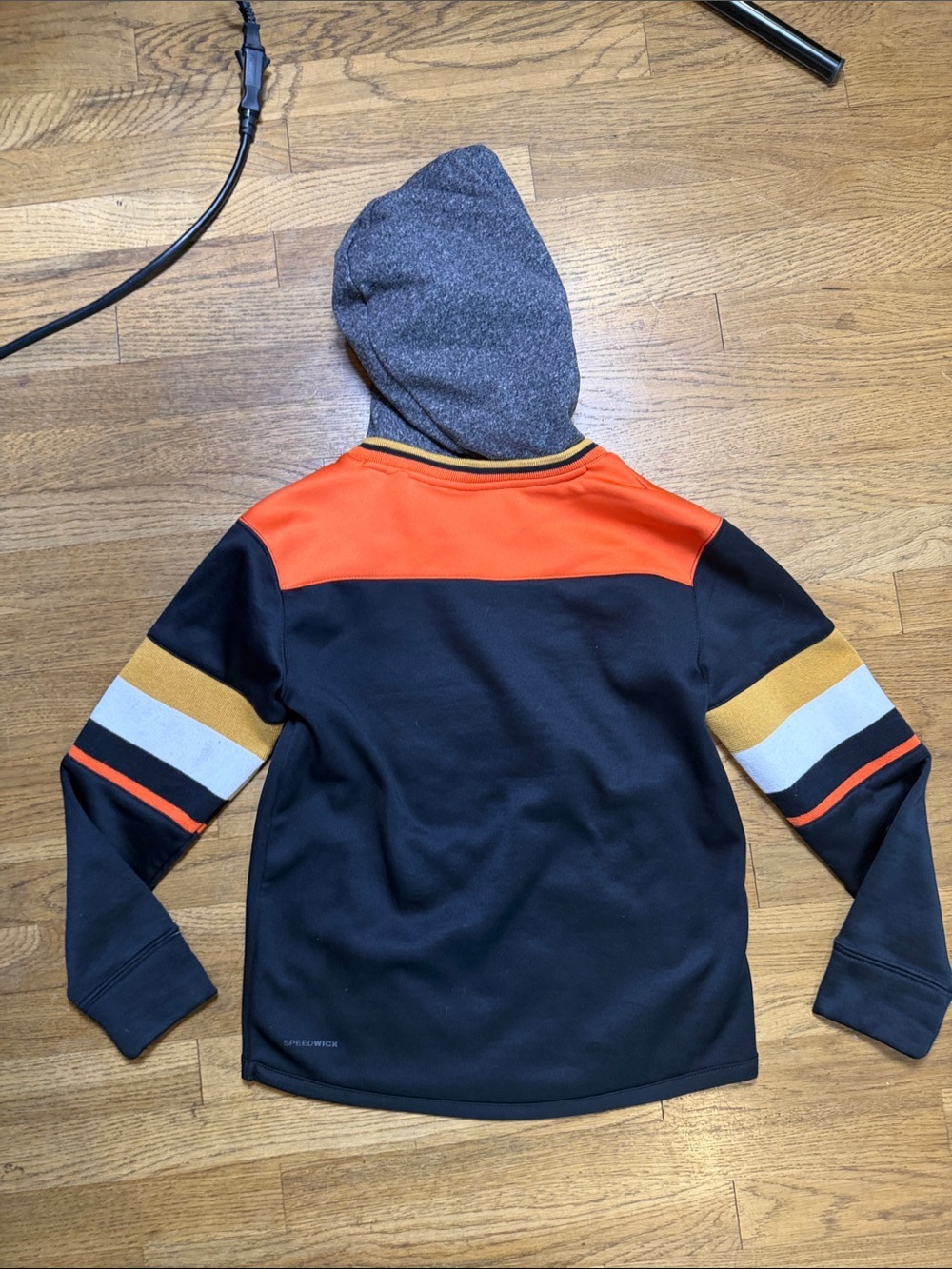 Kids Reebok Anaheim Ducks Hoodie - size small 8 - Picture 2 of 8
